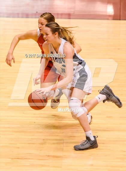 Thumbnail 3 in Seton Catholic vs. Cactus Shadows (AIA 4A Final) photogallery.
