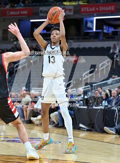 Thumbnail 3 in University vs. Manchester (IHSAA 2A State Championship) photogallery.