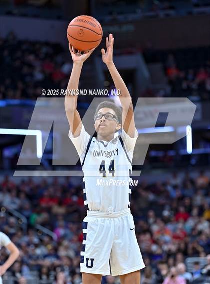 Thumbnail 2 in University vs. Manchester (IHSAA 2A State Championship) photogallery.