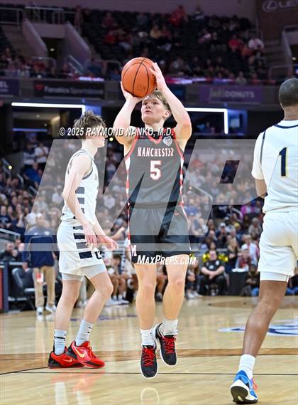 Thumbnail 1 in University vs. Manchester (IHSAA 2A State Championship) photogallery.