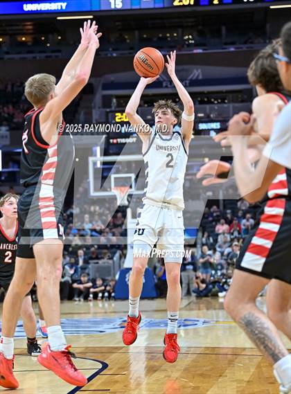Thumbnail 1 in University vs. Manchester (IHSAA 2A State Championship) photogallery.
