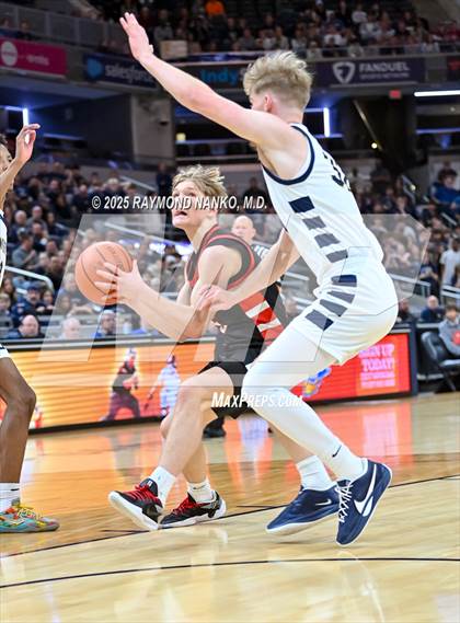 Thumbnail 3 in University vs. Manchester (IHSAA 2A State Championship) photogallery.