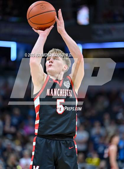 Thumbnail 2 in University vs. Manchester (IHSAA 2A State Championship) photogallery.