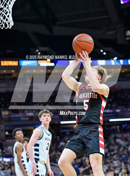 Thumbnail 2 in University vs. Manchester (IHSAA 2A State Championship) photogallery.