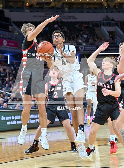 Thumbnail 1 in University vs. Manchester (IHSAA 2A State Championship) photogallery.