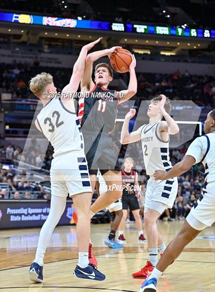 Thumbnail 3 in University vs. Manchester (IHSAA 2A State Championship) photogallery.