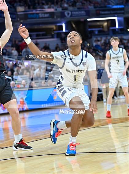 Thumbnail 2 in University vs. Manchester (IHSAA 2A State Championship) photogallery.