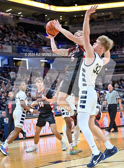 Thumbnail 1 in University vs. Manchester (IHSAA 2A State Championship) photogallery.