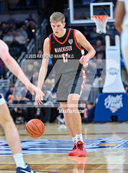 Thumbnail 3 in University vs. Manchester (IHSAA 2A State Championship) photogallery.