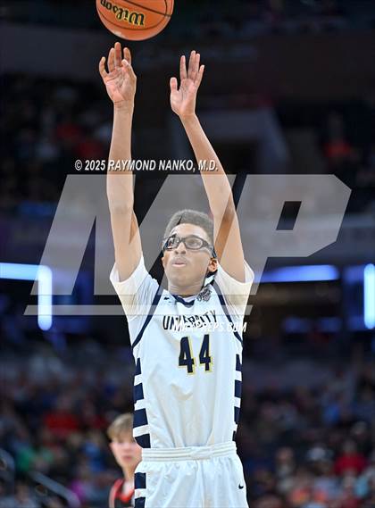 Thumbnail 3 in University vs. Manchester (IHSAA 2A State Championship) photogallery.