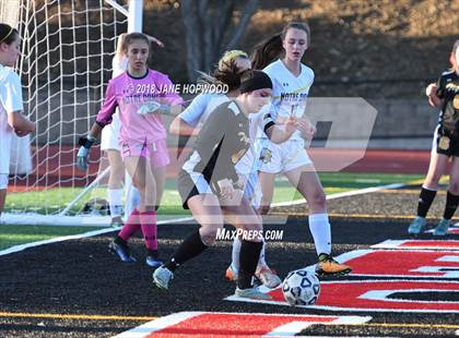 Thumbnail 1 in Notre Dame vs. Terra Nova (CIF CCS D2 Semifinal) photogallery.