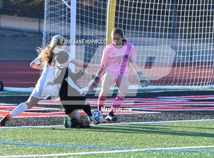 Thumbnail 3 in Notre Dame vs. Terra Nova (CIF CCS D2 Semifinal) photogallery.