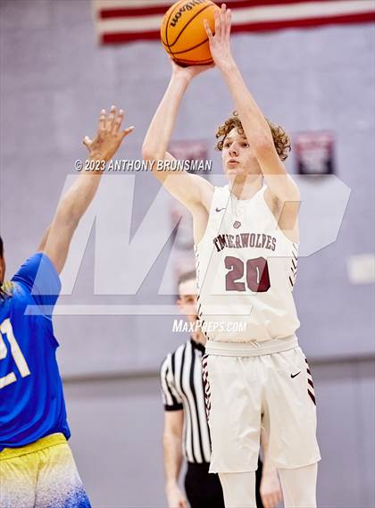Thumbnail 2 in Wood vs. Woodcreek (Cordova Christmas Tournament) photogallery.