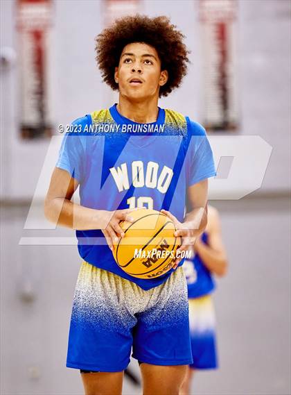 Thumbnail 2 in Wood vs. Woodcreek (Cordova Christmas Tournament) photogallery.
