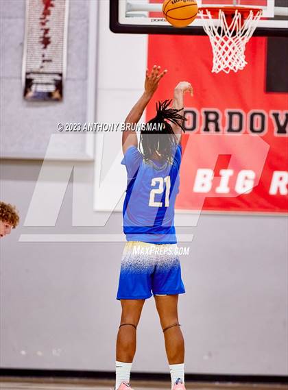 Thumbnail 2 in Wood vs. Woodcreek (Cordova Christmas Tournament) photogallery.