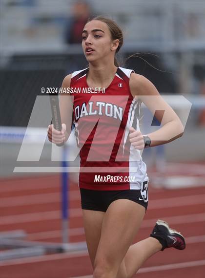 Thumbnail 2 in Mohawk-Warrior Invitational photogallery.