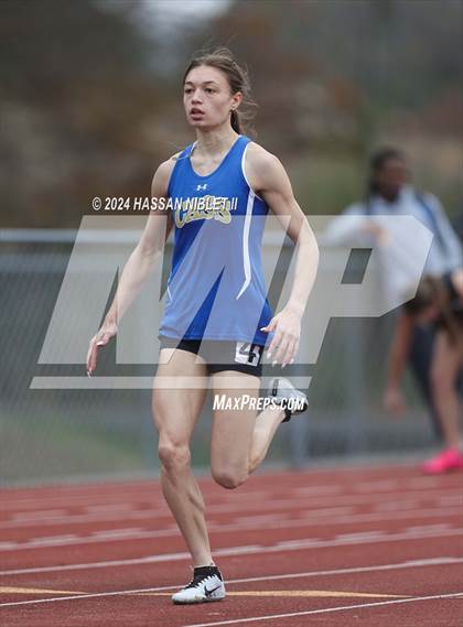 Thumbnail 2 in Mohawk-Warrior Invitational photogallery.