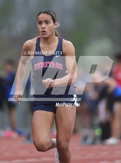 Thumbnail 2 in Mohawk-Warrior Invitational photogallery.