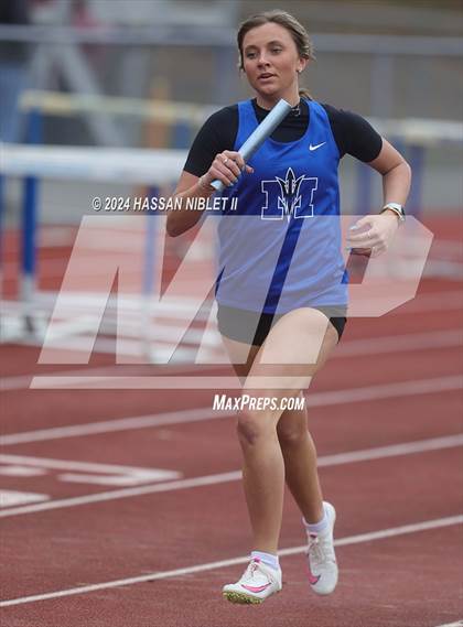 Thumbnail 3 in Mohawk-Warrior Invitational photogallery.