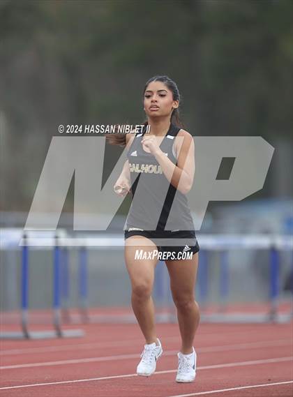 Thumbnail 2 in Mohawk-Warrior Invitational photogallery.