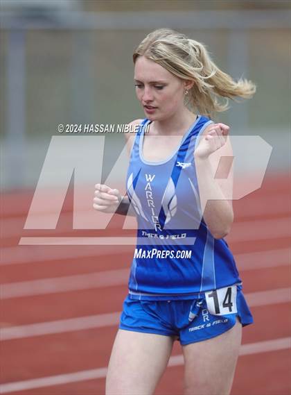Thumbnail 3 in Mohawk-Warrior Invitational photogallery.