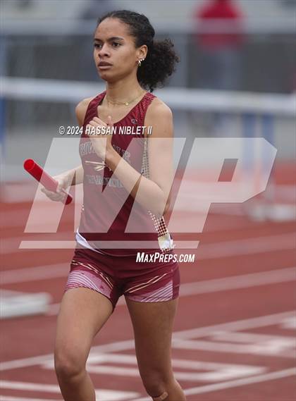 Thumbnail 2 in Mohawk-Warrior Invitational photogallery.