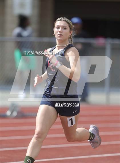 Thumbnail 3 in Mohawk-Warrior Invitational photogallery.