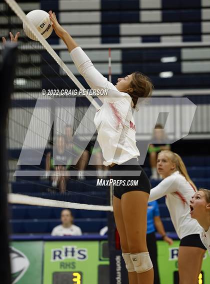Thumbnail 2 in Weber vs. Murray photogallery.