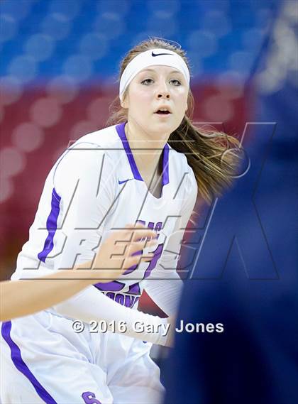 Thumbnail 1 in Sacramento vs. Elk Grove (CIF NorCal Regional D2 Final) photogallery.