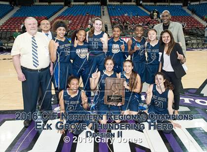 Thumbnail 3 in Sacramento vs. Elk Grove (CIF NorCal Regional D2 Final) photogallery.
