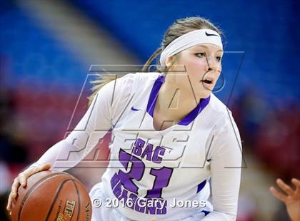 Thumbnail 2 in Sacramento vs. Elk Grove (CIF NorCal Regional D2 Final) photogallery.