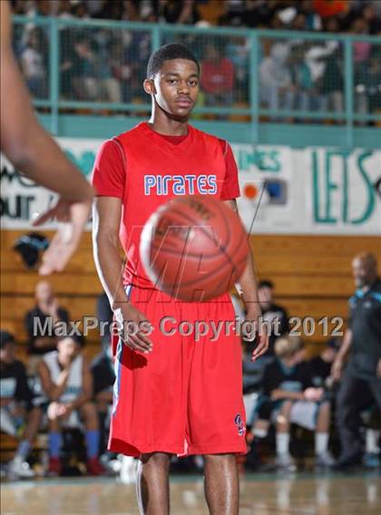 Thumbnail 1 in San Leandro @ Deer Valley (CIF NCS D1 Playoffs) photogallery.
