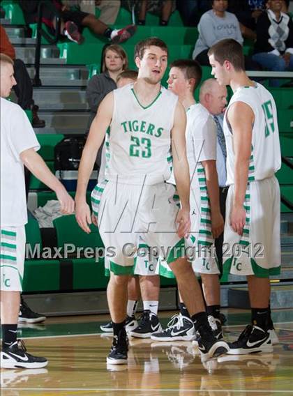 Thumbnail 1 in Washington vs. Triton Central (IHSAA 2A Sectional Tournament) photogallery.
