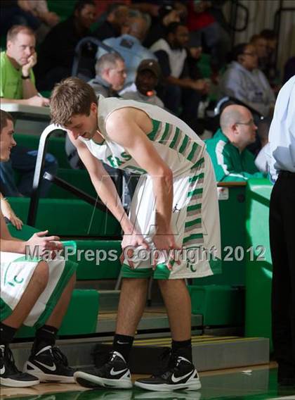 Thumbnail 3 in Washington vs. Triton Central (IHSAA 2A Sectional Tournament) photogallery.