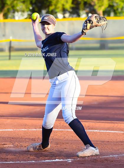 Thumbnail 2 in Willow Canyon vs. Arcadia (AIA 5A Round 2A Playoff) photogallery.