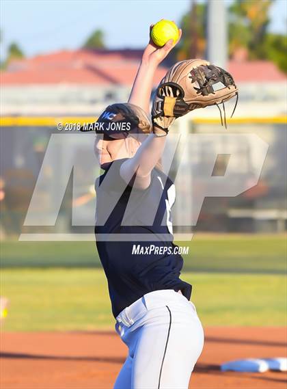 Thumbnail 1 in Willow Canyon vs. Arcadia (AIA 5A Round 2A Playoff) photogallery.