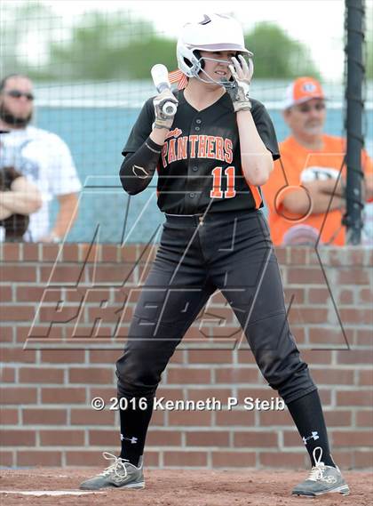 Thumbnail 2 in Delcambre @ St. Charles Catholic (LHSAA 2A 1st Round Playoffs) photogallery.