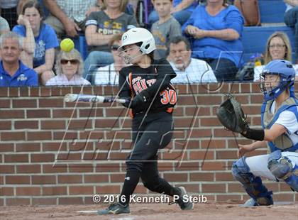 Thumbnail 3 in Delcambre @ St. Charles Catholic (LHSAA 2A 1st Round Playoffs) photogallery.
