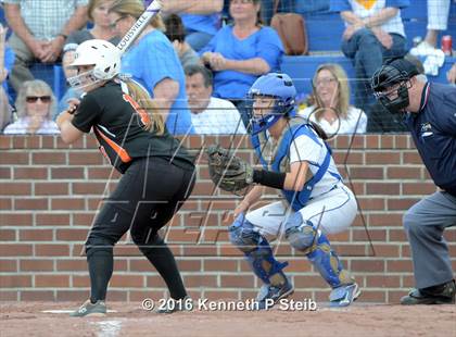 Thumbnail 1 in Delcambre @ St. Charles Catholic (LHSAA 2A 1st Round Playoffs) photogallery.