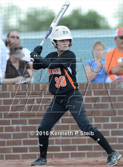 Thumbnail 3 in Delcambre @ St. Charles Catholic (LHSAA 2A 1st Round Playoffs) photogallery.