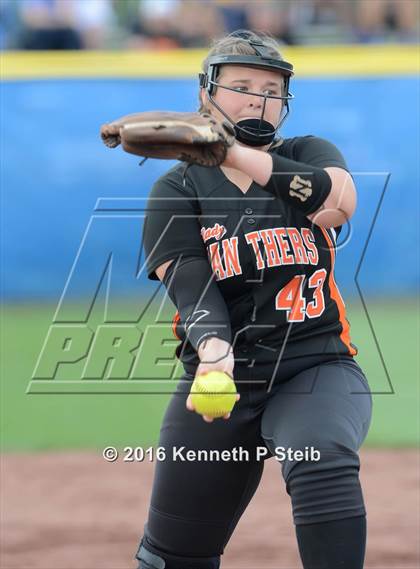 Thumbnail 2 in Delcambre @ St. Charles Catholic (LHSAA 2A 1st Round Playoffs) photogallery.