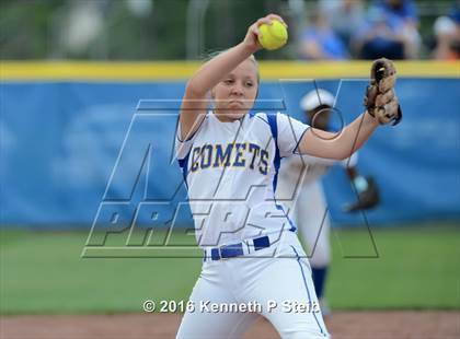 Thumbnail 2 in Delcambre @ St. Charles Catholic (LHSAA 2A 1st Round Playoffs) photogallery.
