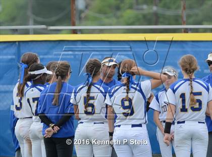 Thumbnail 3 in Delcambre @ St. Charles Catholic (LHSAA 2A 1st Round Playoffs) photogallery.