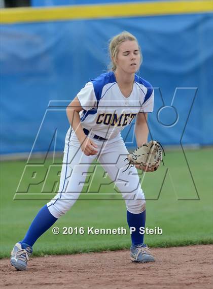 Thumbnail 1 in Delcambre @ St. Charles Catholic (LHSAA 2A 1st Round Playoffs) photogallery.