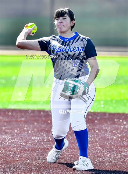Thumbnail 3 in San Dimas @ Diamond Ranch photogallery.