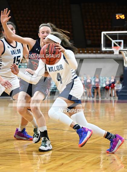 Thumbnail 3 in Valor Christian vs. Chaparral (CHSAA 5A Great 8) photogallery.