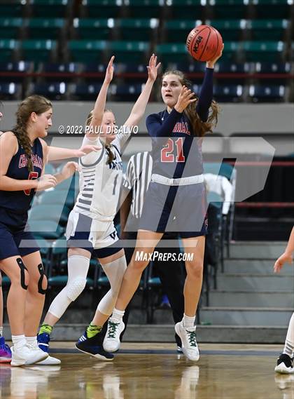 Thumbnail 2 in Valor Christian vs. Chaparral (CHSAA 5A Great 8) photogallery.