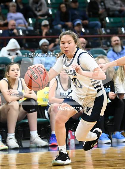Thumbnail 2 in Valor Christian vs. Chaparral (CHSAA 5A Great 8) photogallery.