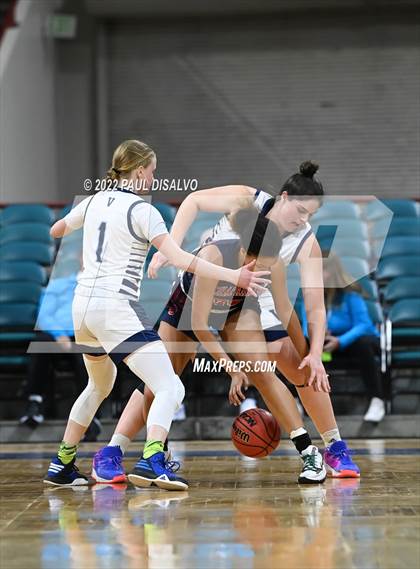 Thumbnail 3 in Valor Christian vs. Chaparral (CHSAA 5A Great 8) photogallery.