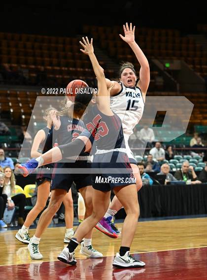 Thumbnail 3 in Valor Christian vs. Chaparral (CHSAA 5A Great 8) photogallery.